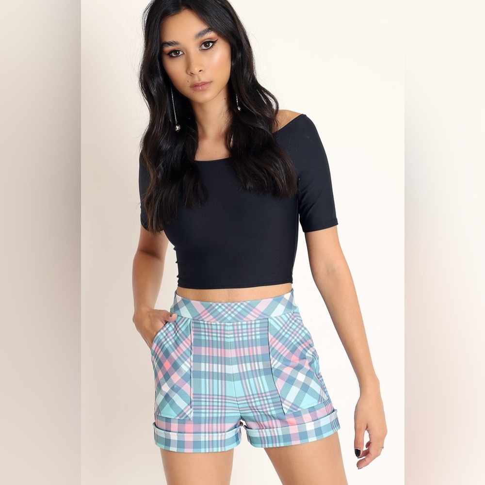 PLAID BABY PASTEL CUFFED SHORTS - Picture 5 of 10